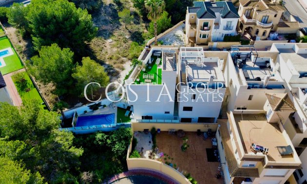 Resale - Villa -
Orihuela Costa - Villamartín