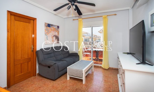 Wiederverkauf - House -
Orihuela Costa