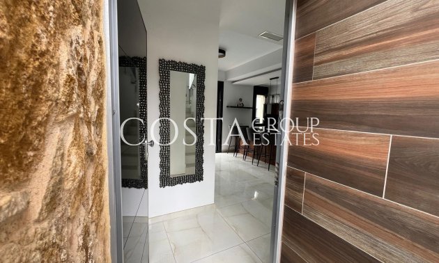 Resale - Villa -
Orihuela Costa - Lomas De Cabo Roig