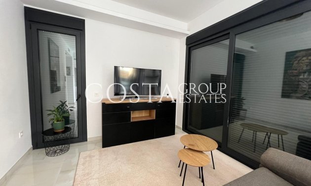 Resale - Villa -
Orihuela Costa - Lomas De Cabo Roig