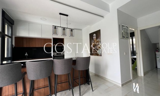 Resale - Villa -
Orihuela Costa - Lomas De Cabo Roig