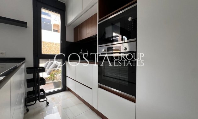 Resale - Villa -
Orihuela Costa - Lomas De Cabo Roig