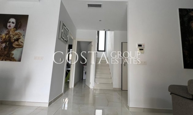 Resale - Villa -
Orihuela Costa - Lomas De Cabo Roig