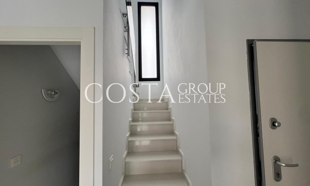 Resale - Villa -
Orihuela Costa - Lomas De Cabo Roig