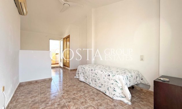 Resale - Villa -
Orihuela Costa - Los Altos