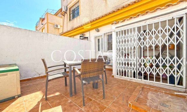 Resale - Villa -
Orihuela Costa - Los Altos