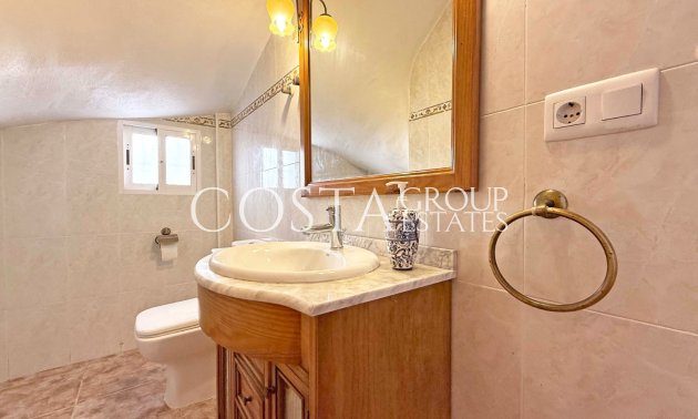 Resale - Villa -
Orihuela Costa - Los Altos