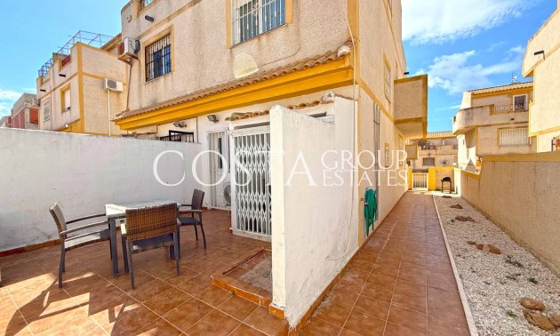Resale - Villa -
Orihuela Costa - Los Altos