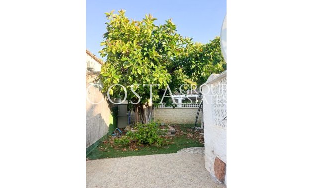 Wiederverkauf - Villa -
Orihuela Costa - Punta Prima