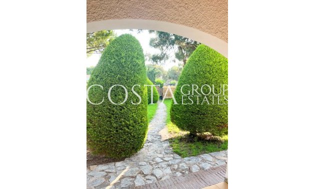 Wiederverkauf - Villa -
Orihuela Costa - Punta Prima