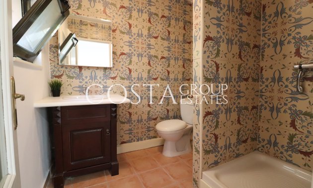 Wiederverkauf - Villa -
Catral