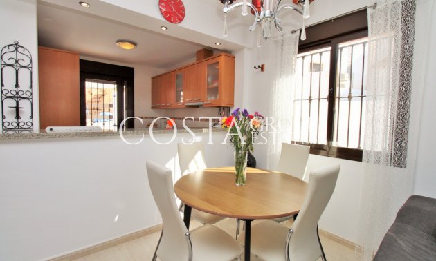 Odsprzedaż - Willa -
Villamartín - PAU 8