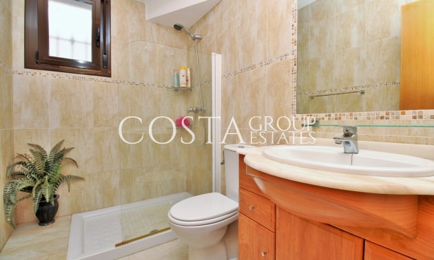 Odsprzedaż - Willa -
Villamartín - PAU 8