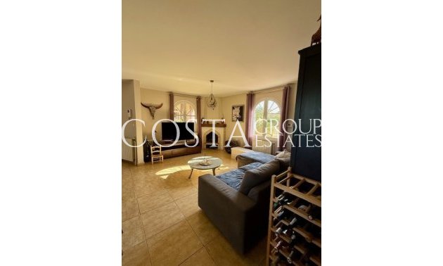 Herverkoop - Villa -
Orihuela Costa