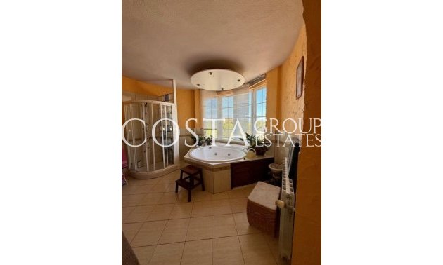 Herverkoop - Villa -
Orihuela Costa