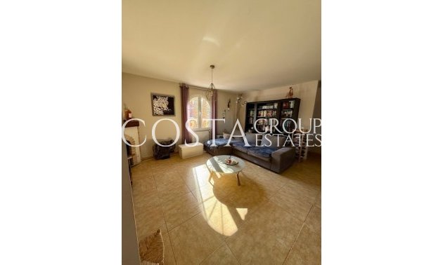 Herverkoop - Villa -
Orihuela Costa