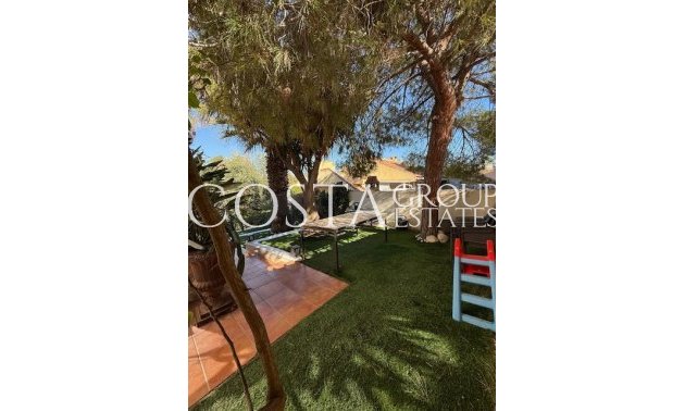 Herverkoop - Villa -
Orihuela Costa