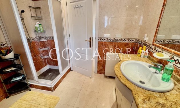 Herverkoop - Villa -
Benferri