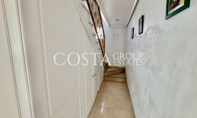 Herverkoop - Villa -
Benferri