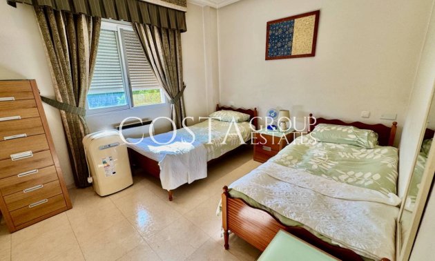 Herverkoop - Villa -
Benferri