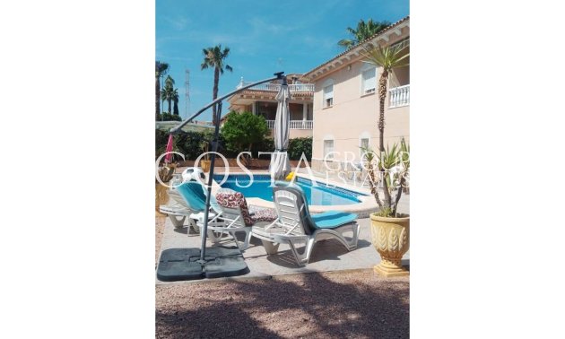 Herverkoop - Villa -
Benferri