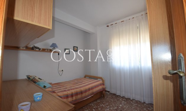 Revente - Villa -
Guardamar del Segura