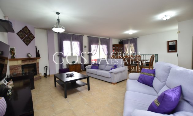 Resale - Villa -
Algorfa - Montemar