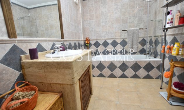 Resale - Villa -
Algorfa - Montemar