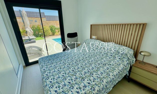 Resale - Villa -
Algorfa - La finca Golf