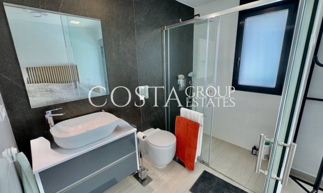 Resale - Villa -
Algorfa - La finca Golf