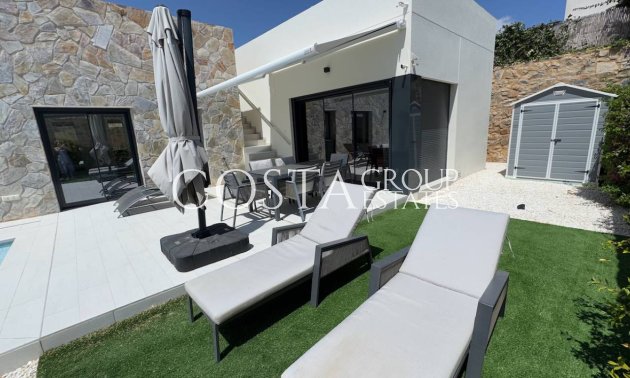 Resale - Villa -
Algorfa - La finca Golf