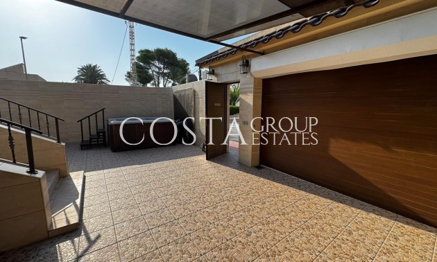 Wiederverkauf - House -
Punta Prima