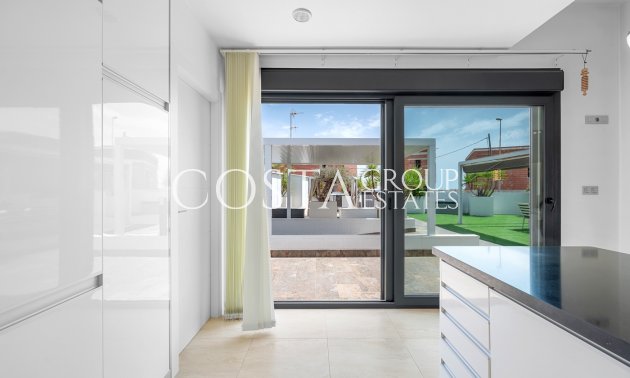 Wiederverkauf - Villa -
Orihuela Costa - Villamartín