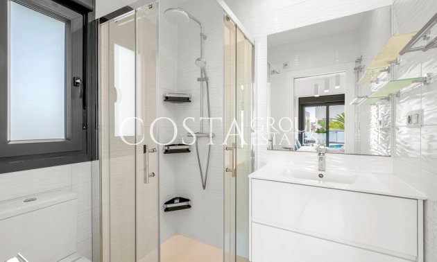 Wiederverkauf - Villa -
Orihuela Costa - Villamartín