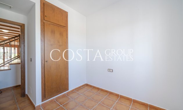 Resale - House -
Algorfa