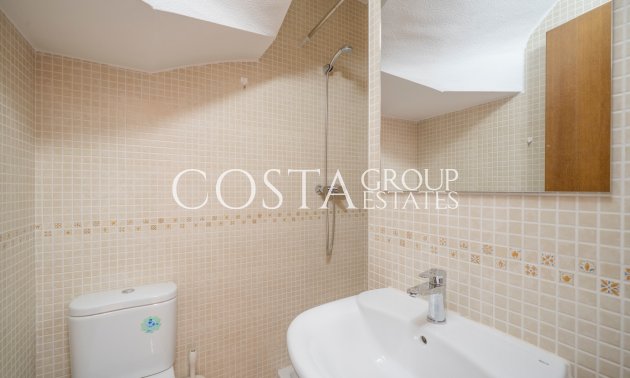 Resale - House -
Algorfa