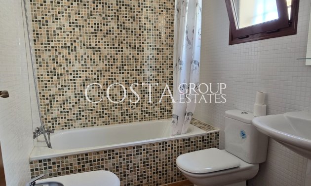 Herverkoop - Villa -
Algorfa - La finca Golf