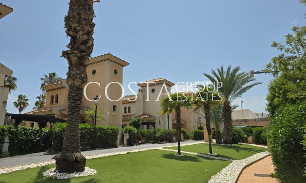 Herverkoop - Villa -
Algorfa - La finca Golf