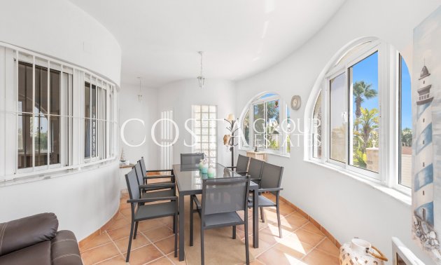 Herverkoop - Villa -
San Fulgencio