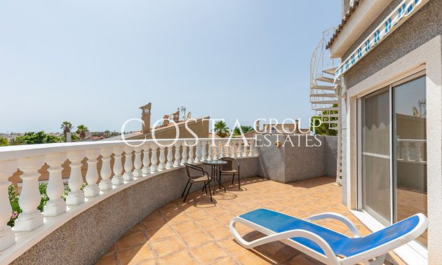 Herverkoop - Villa -
San Fulgencio