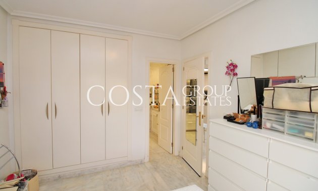 Herverkoop - Apartments -
Villamartín - PAU 8