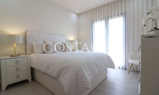 Herverkoop - Villa -
Algorfa - La finca Golf