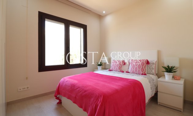 Herverkoop - Villa -
Algorfa - La finca Golf