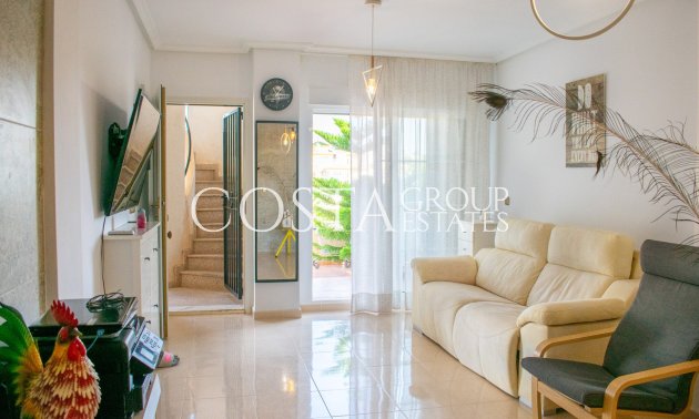 Resale - Apartments -
Orihuela Costa - Los Dolses