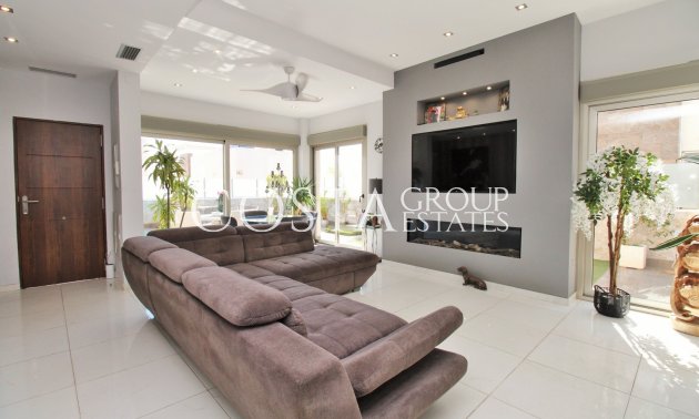 Wiederverkauf - Villa -
Villamartín