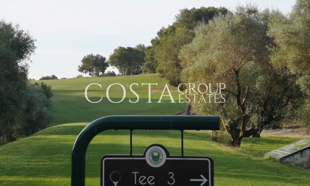 Wiederverkauf - Villa -
Villamartín