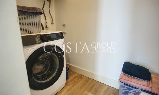 Herverkoop - Villa -
Orihuela Costa