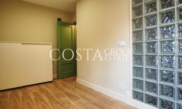 Herverkoop - Villa -
Orihuela Costa