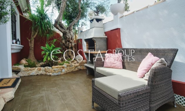 Herverkoop - Villa -
Orihuela Costa