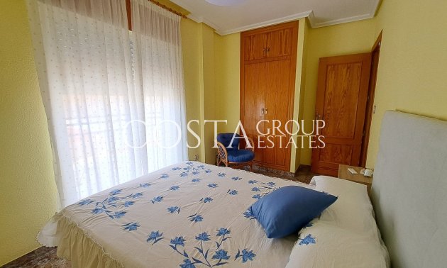 Resale - Villa -
Los Alcazares